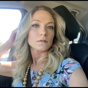 Meet your Posher, Annette